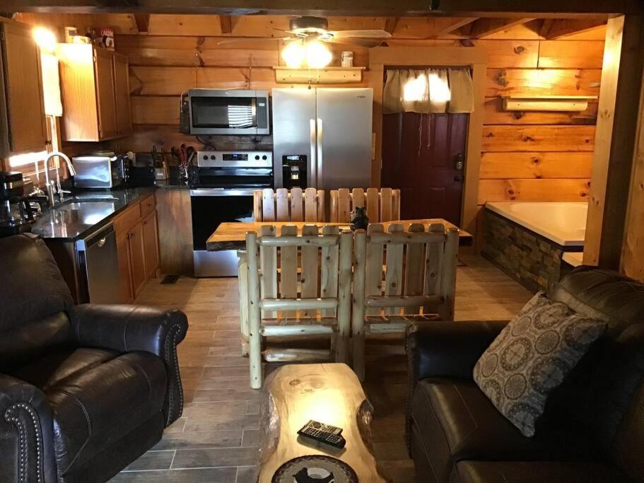 Dollywood-Brand New Dancing Bear 4 Villa Pigeon Forge Exteriör bild